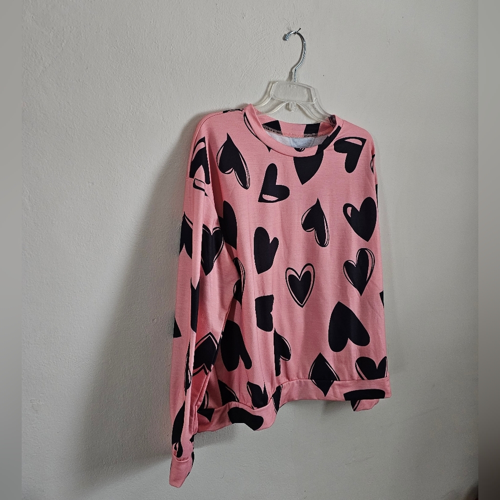 ❤️ Hearts Shirt (NEW) - Picture 5 of 8